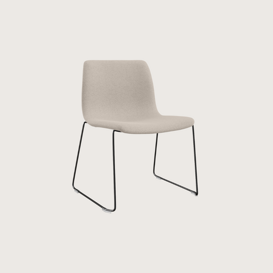 Beige stoffen eetkamerstoefl CLEO